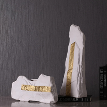 Load image into Gallery viewer, Modern ceramic gold plated vase