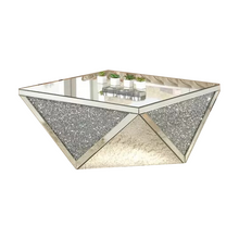 Load image into Gallery viewer, Classic diamond mirrored coffe table