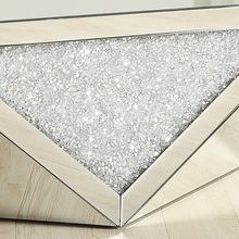 Load image into Gallery viewer, Classic diamond mirrored coffe table