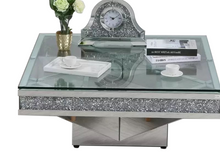 Load image into Gallery viewer, classic 3-tier crushed mirrored coffee table
