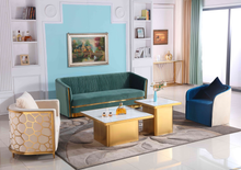 Load image into Gallery viewer, Classic green velvet