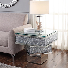 Load image into Gallery viewer, Classic 3-tier Crushed Mirrored End Table