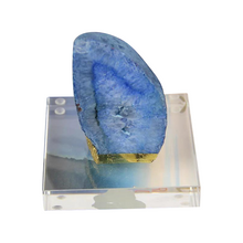 Load image into Gallery viewer, Set of three agate crystal piece
