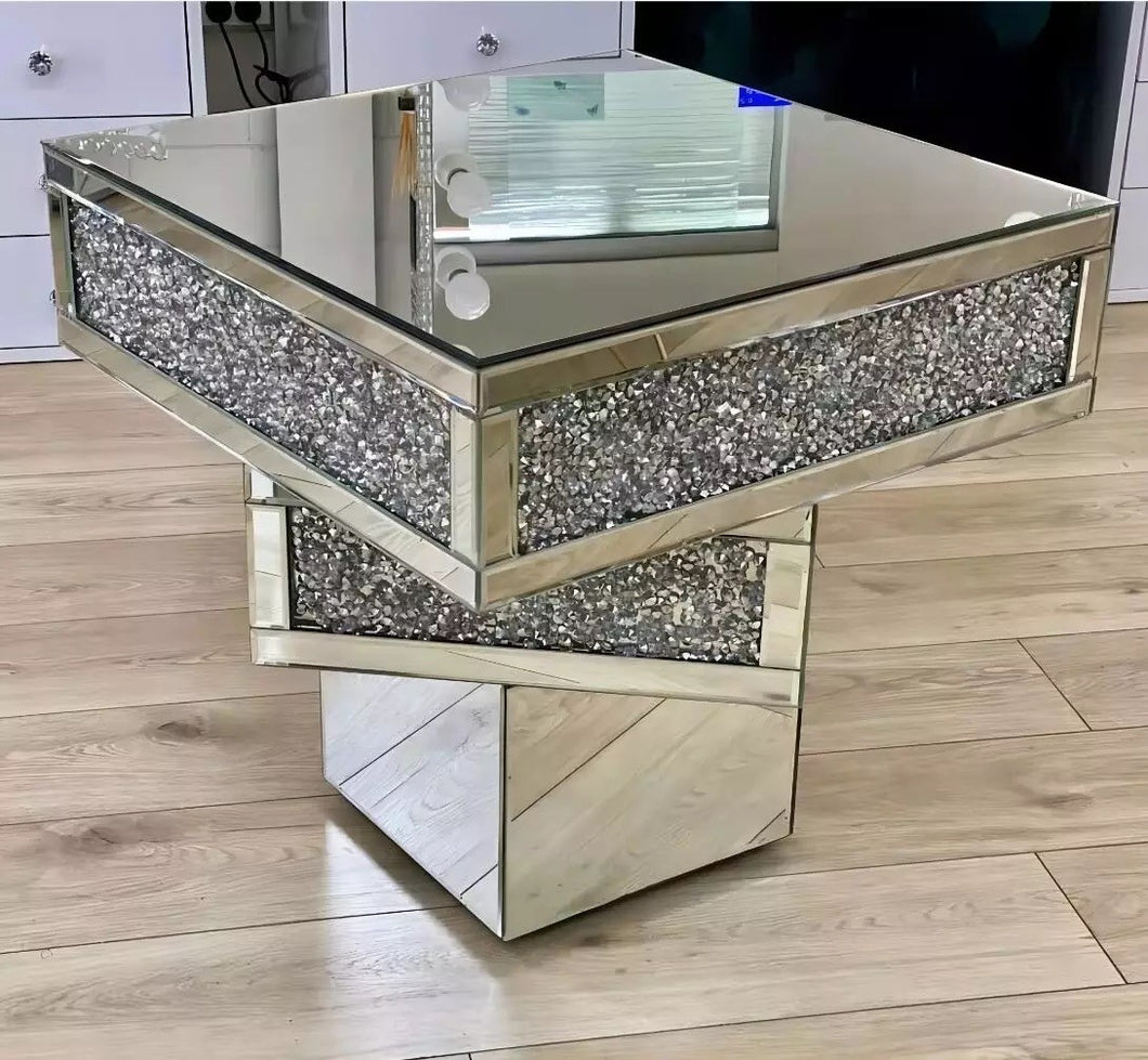 Classic 3-tier Crushed Mirrored End Table